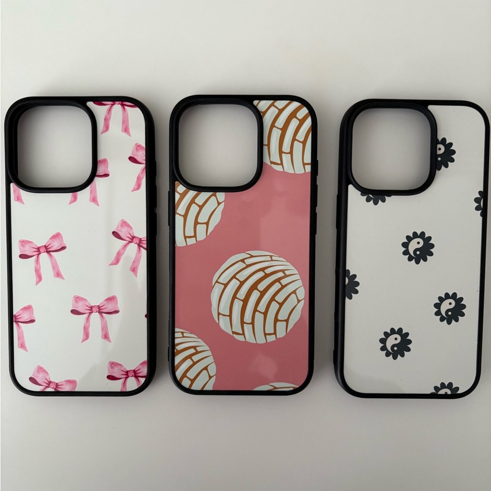 Small shop- Stylish Pink and White Phone Case Set